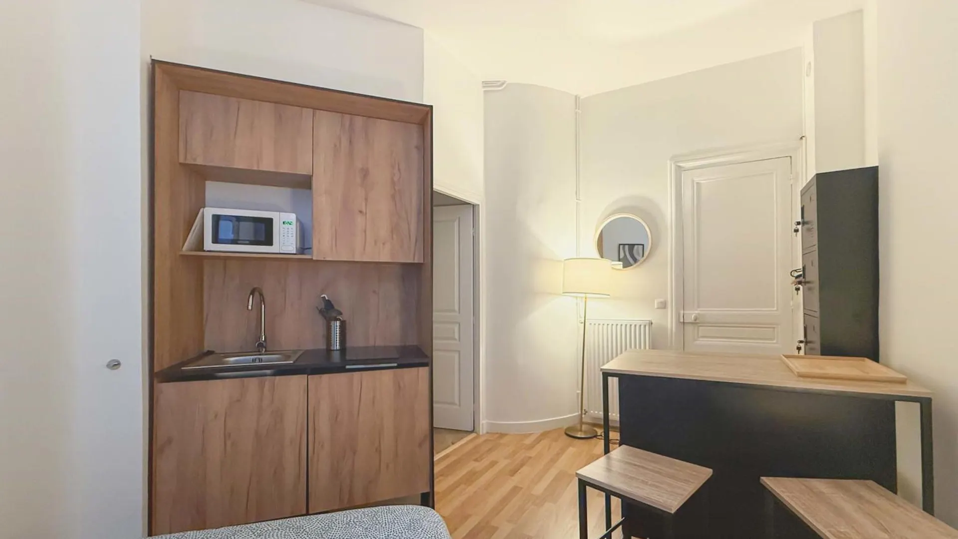 Flexliving - Studio - La Fayette Paříž 0*,  Francie